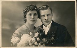 svatební fotografie Josef Martin Bíner a Marie Aloisie Kyjovská. 20. 11. 1923