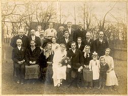 svatební fotografie Josef Prokša a Marie Sněhotová, 31. 1. 1925