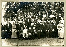 svatební fotografie Adolf Jakub Střika a Marie Hušková, 7. 10. 1919